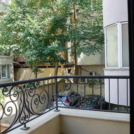 Supreme In By Flat Mаnager Apartment *